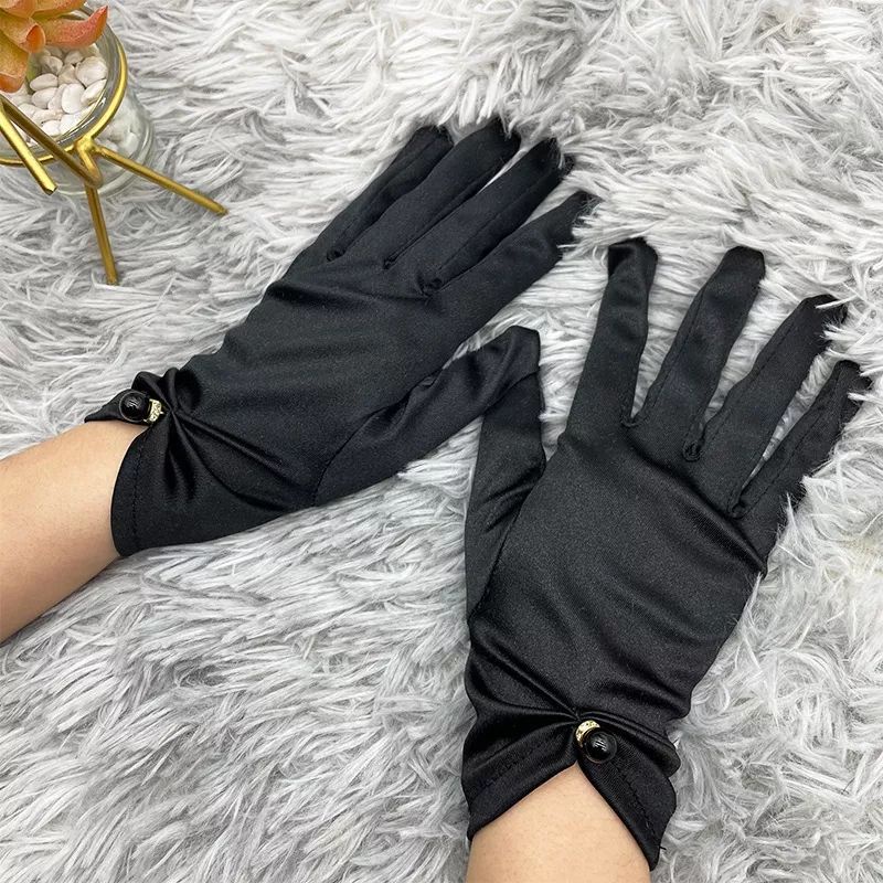 Sarung tangan satin pendek short wedding gloves