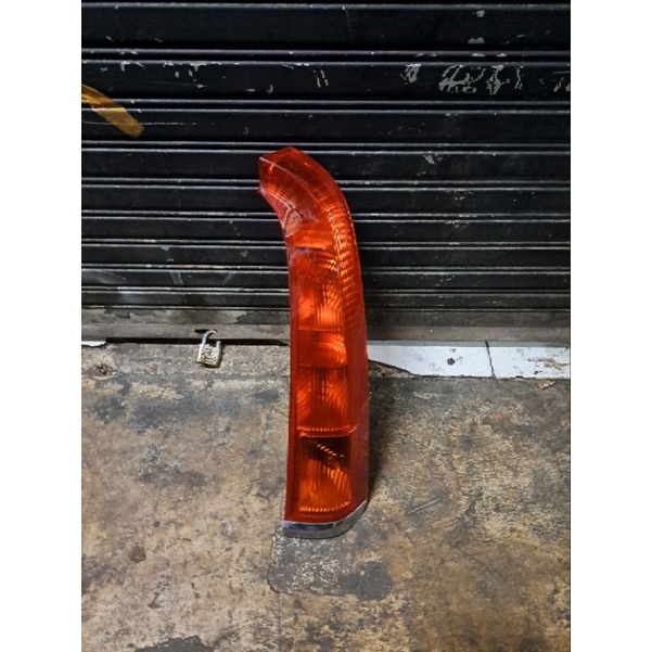 stoplamp lampu belakang honda stream 2002 original