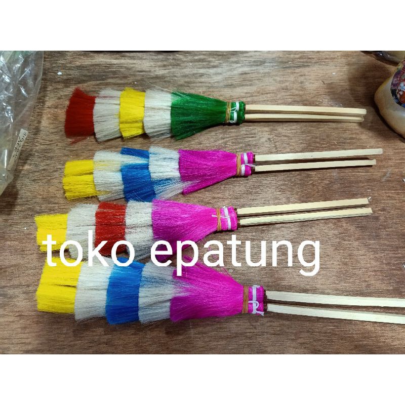 bulu / kuas - topi mahkota sun go kong / kera sakti / tai sing tatung