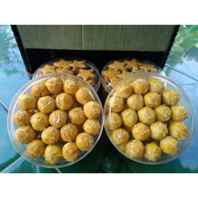 

Kue Nastar Nanas & strawberry Lumerrr 500gr made by order PO 1-2 Hari