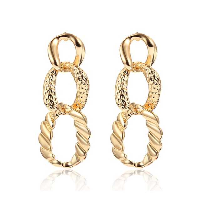 LRC Anting Tusuk Fashion Gold Irregular Three-ring Interlocking Chain Stud Earrings F34086