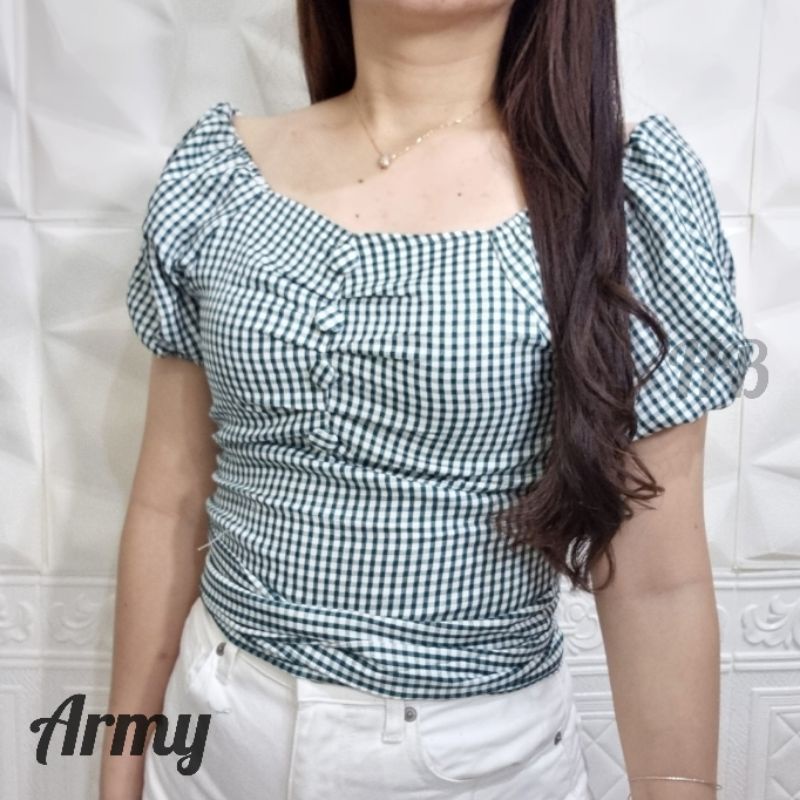 HAWAIIAN BANANA - ATASAN CROP TOP JESIE PUFF IMPORT BANGKOK / ATASAN IMPORT BANGKOK / BAHAN TEBAL BAGUS