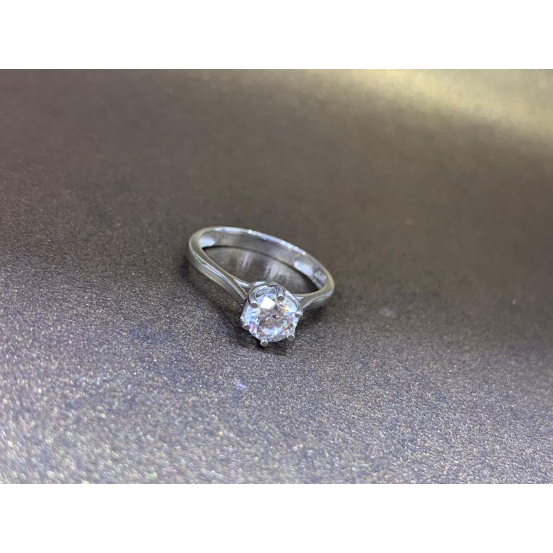 UBS CINCIN EMAS SOLITAIRE 750 CCE0872