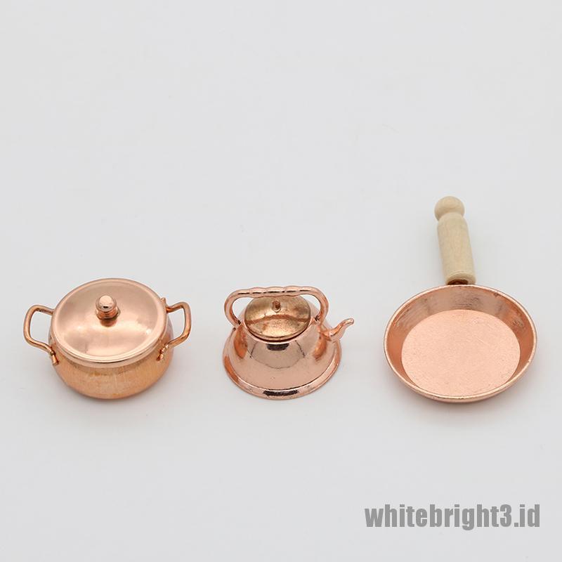 (white3) Mainan Miniatur Wajan Penggorengan + Teko Perunggu Skala 1: 12 Untuk Dekorasi Rumah Boneka