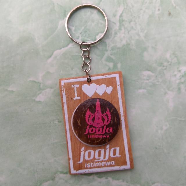 GANTUNGAN KUNCI PERSEGI PANJANG I LOVE JOGJA ISTIMEWA HARGA PER PCS UKURAN 6x3 cm - SOUVENIR MURAH