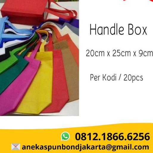 

❀ Tas Kain/ Tas Belanja/Goodie Bag/ Spunbond Box 20cm x 25cm x 9cm ♠