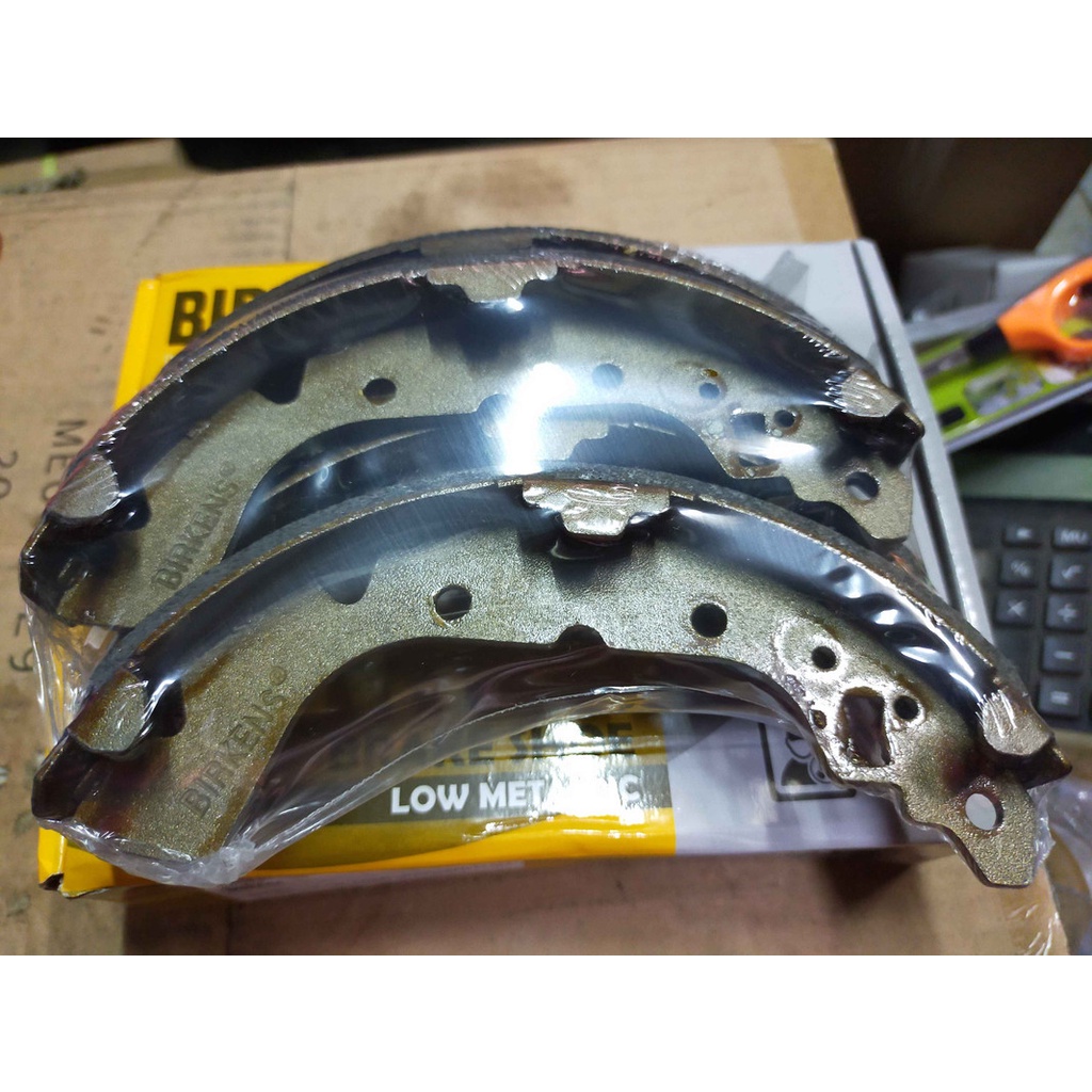 Brake Shoe Kampas Rem Belakang Mitsubishi Mirage merk Birkens