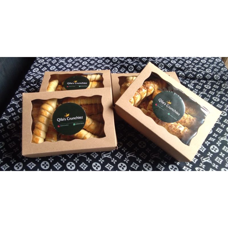 

Cheese roll by Qila's crunchiez