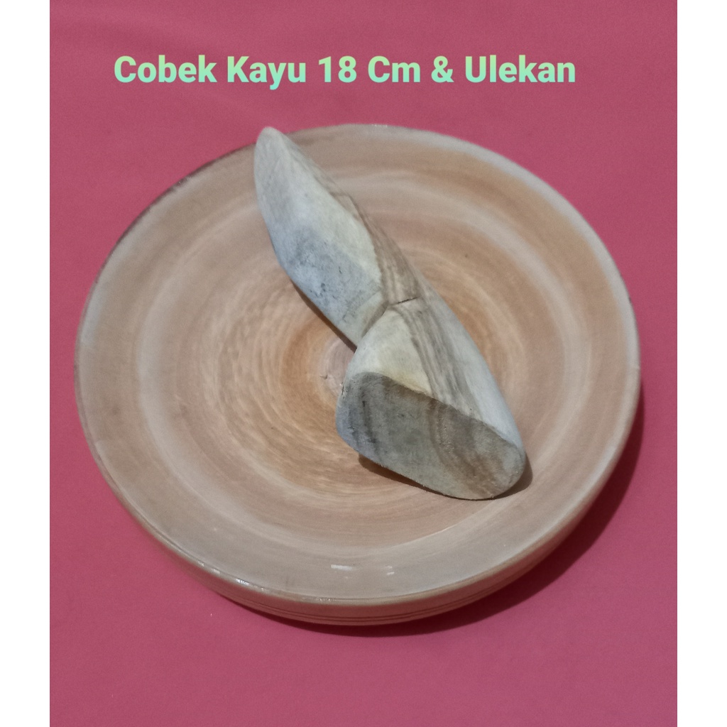 Cobek Kayu Besar dan Ulekan