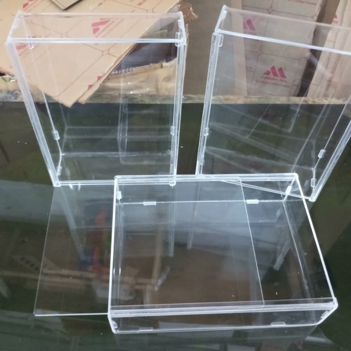 

READY box acrylic sliding 20x20x6 TERLARIS