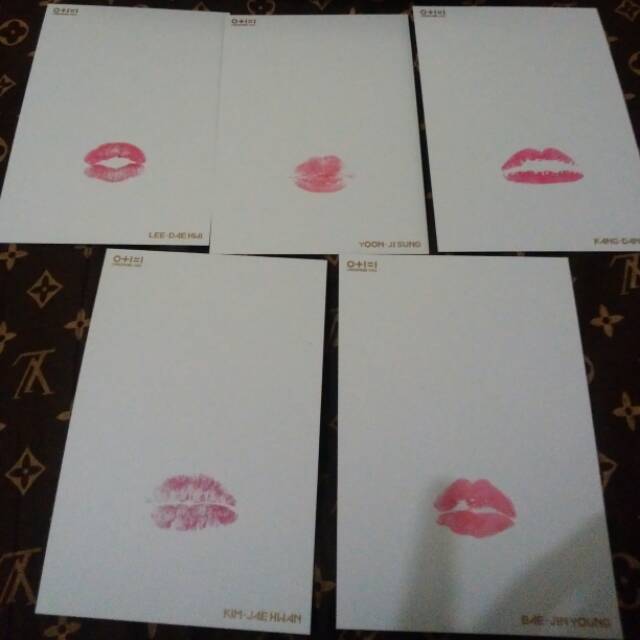 lip card MD I promise You wannaone