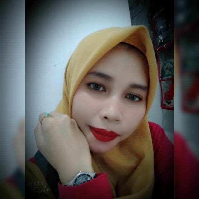 risnawati_tommy24