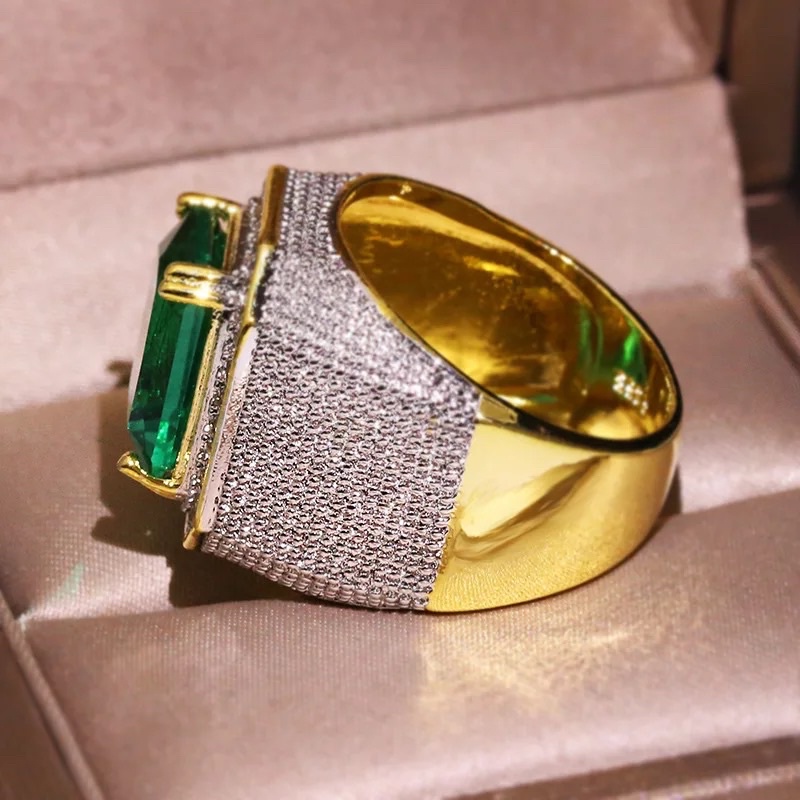 Cincin Pria Mewah Berkelas Batu Akik Permata Zamrud Green Emerald Cubic Zirconia Ring Gold Platted