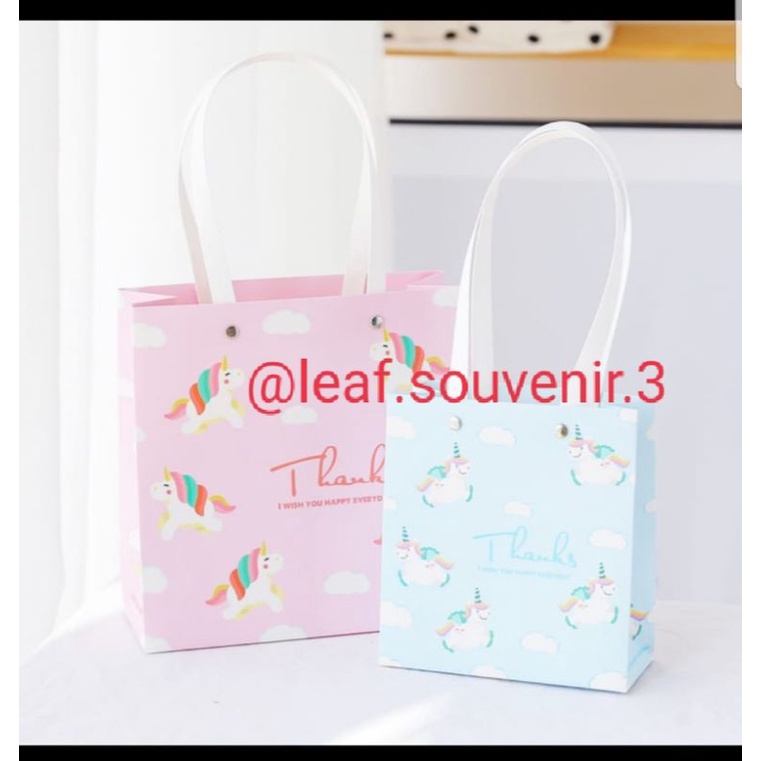 

Goodie bag ulang tahun anak motif unicorn / bingkisan ultah snack / paperbag unicorn paper bag ultah anak goodie bag ulang tahun anak hampers ultah anak ulang tahun anak