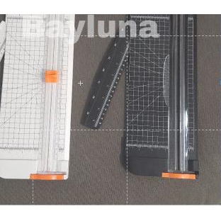 

Paper Trimmer Portable Pemotong kertas A4 / A3(30cm) - Hitam