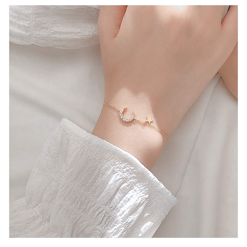 Gelang Bentuk Bulan Dan Bintang Aksen Zircon Gaya Korea Untuk Wanita