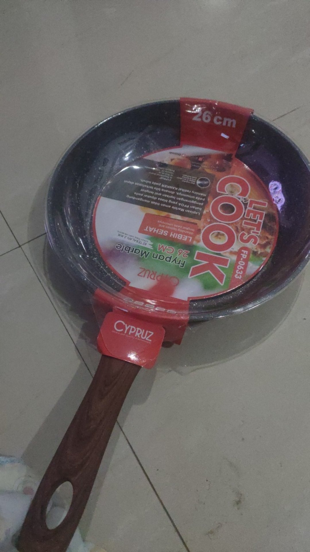 Cypruz Fry Pan Fry Wok Sauce Pan  Marble Coating Anti Lengket Keramik Gagang Kayu - Joukashop
