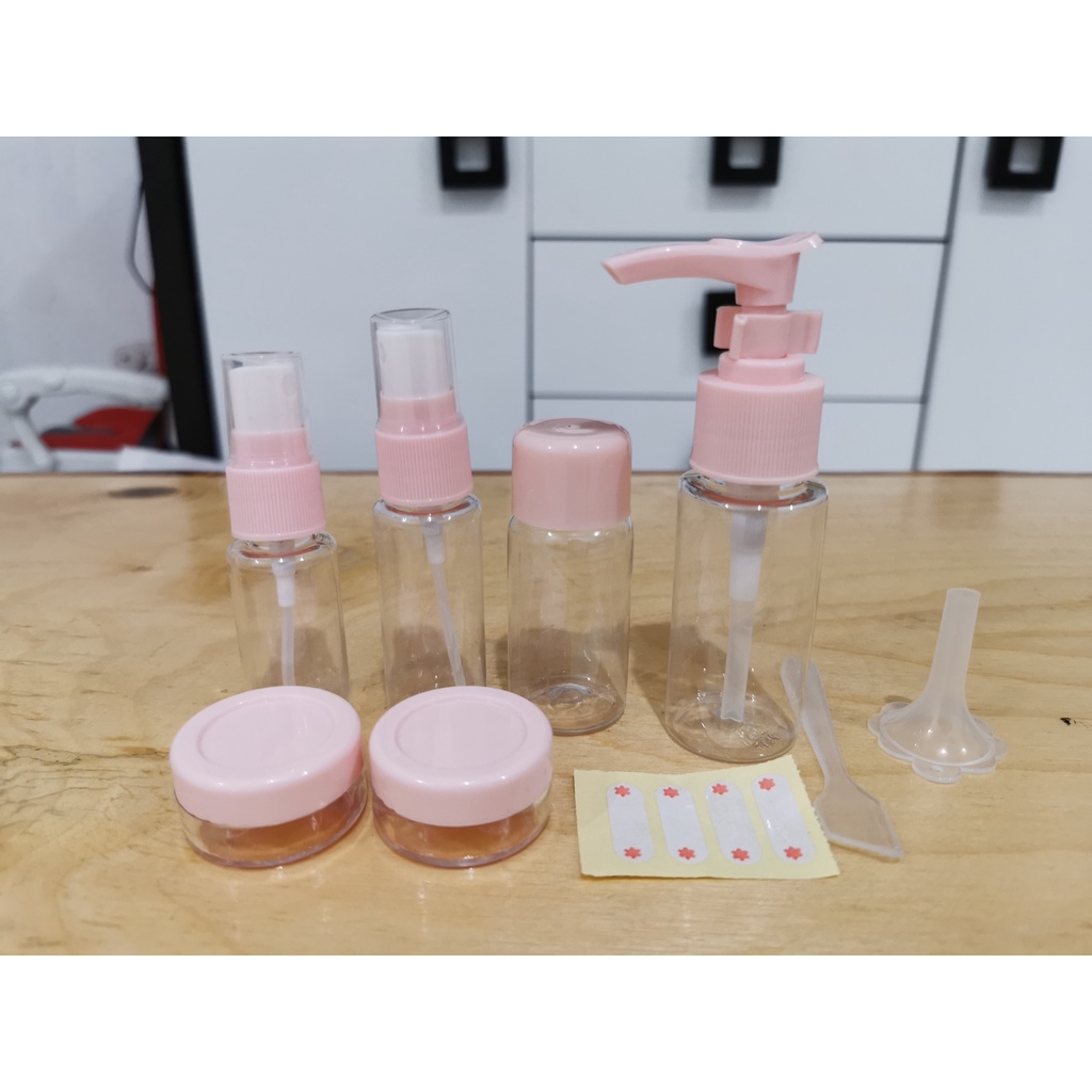 Travel Toiletries Kit 8 In 1 / Travel Toiletries Kit Set - Botol Sabun dan Kosmetik Mini