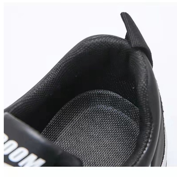 {FREE BOX} Sepatu Sneakers Pria Import Fashionable - F-10