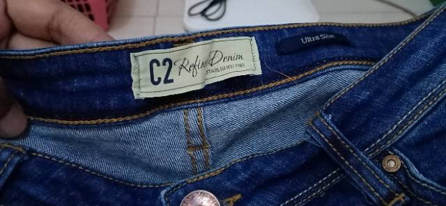 Celana Jeans Merk C2