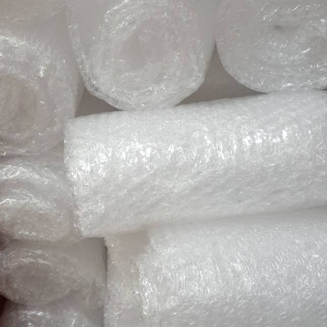 

Bubble Wrap buat pengaman paket / plastik gelembung