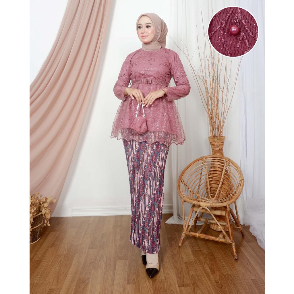 Kadai.baju / Kebaya blouse maria / Kebaya aurora / Kebaya brukat tille / Kebaya remaja / Kebaya wisuda