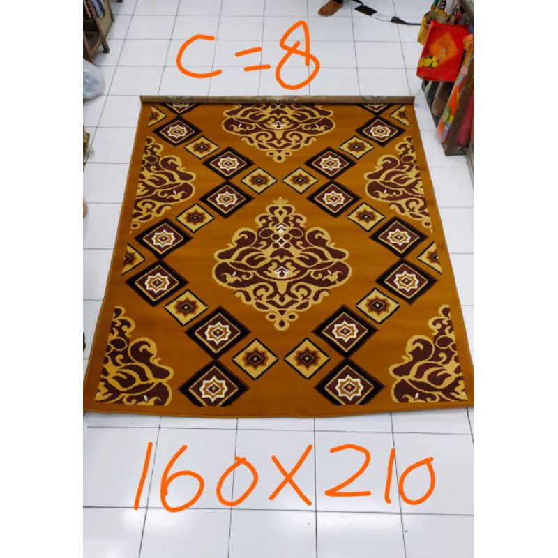 Karpet permadani kode C8