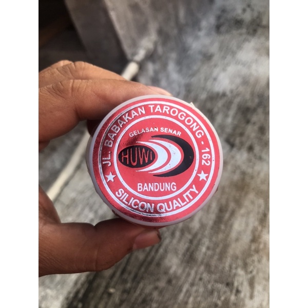 Gelasan huwi sticker merah original full treatment label terbalik special turnamen