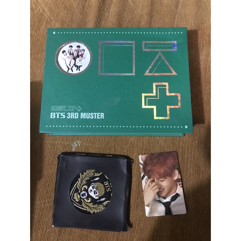 BTS 1st MUSTER Wappen & 3RD MUSTER DVD (booked)