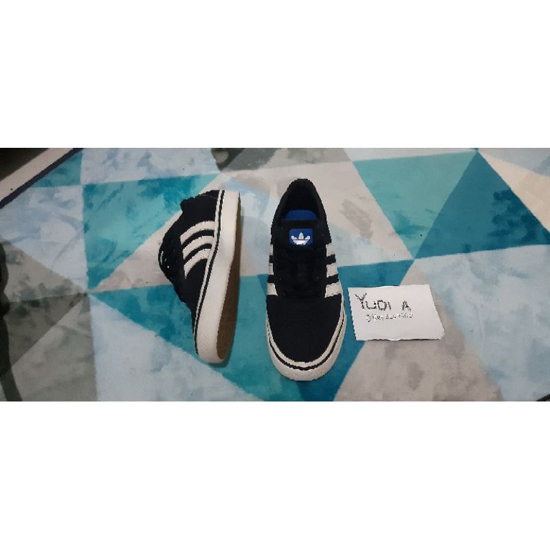 adidas skateboarding adiease