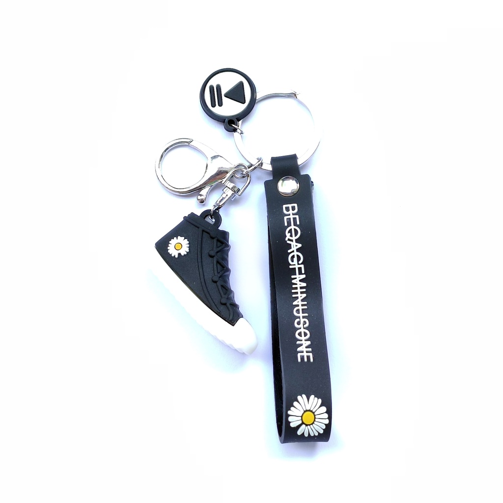BEQAGFMINUSONE Key Chain | Gantungan Kunci GD G Dragon Peaceminusone Daisy Shoes Sneakers Keychain, 