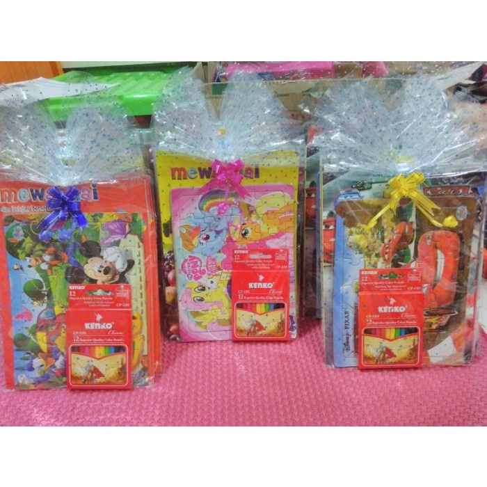 

tulis-alat-paket- paket custom -paket-alat-tulis.