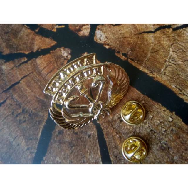 Wing/Brivet Trauma Tempur