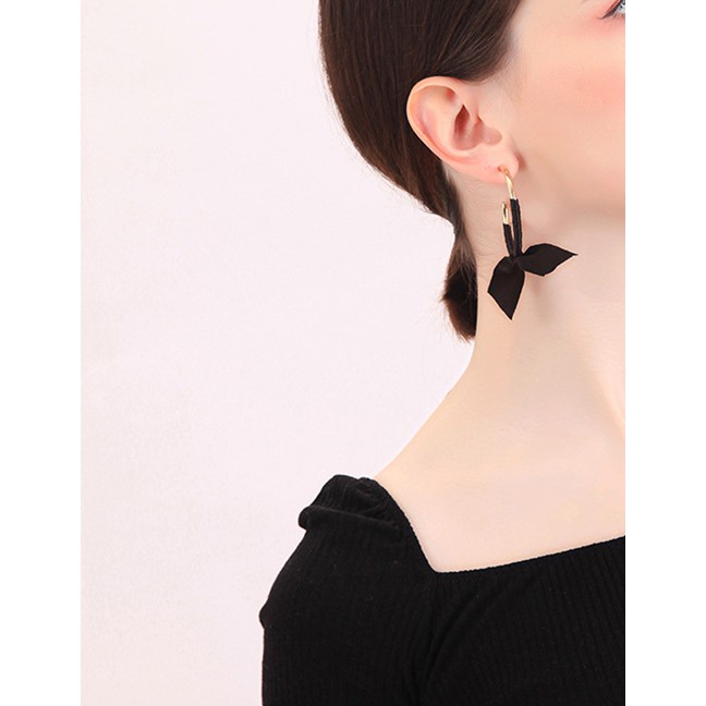 LRC Anting Tusuk Fashion Ribbon Bow Earrings F52146