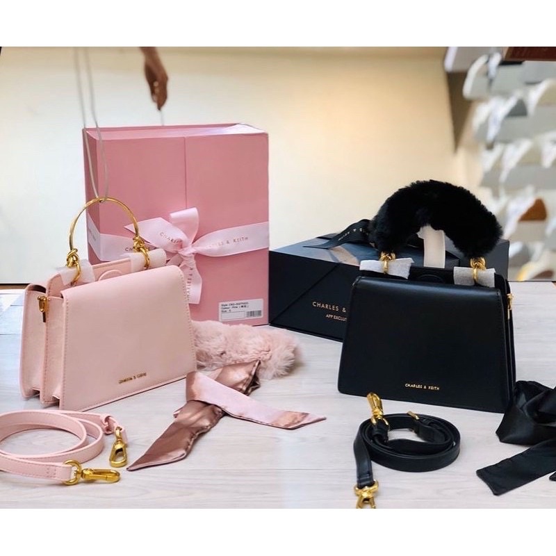 Charles and Keith Faux Powder Box Tas Selempang Shoulder bag Sling Bag Tas Bahu Tas Wanita Murah Tas