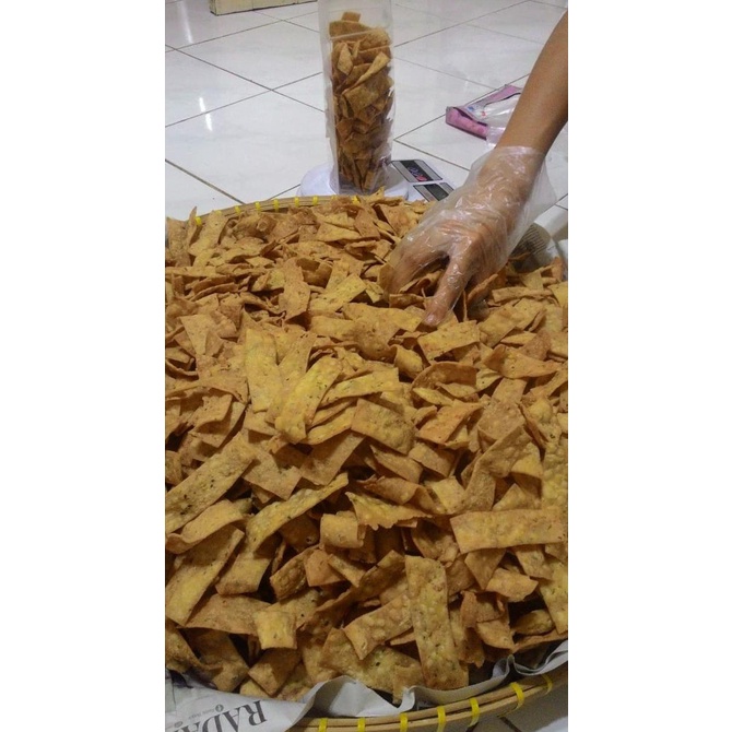 

Jual Keripik Brambang Keju Pedas 1 Kg,Gurih, Renyah, Cemilan Enak, Bogor