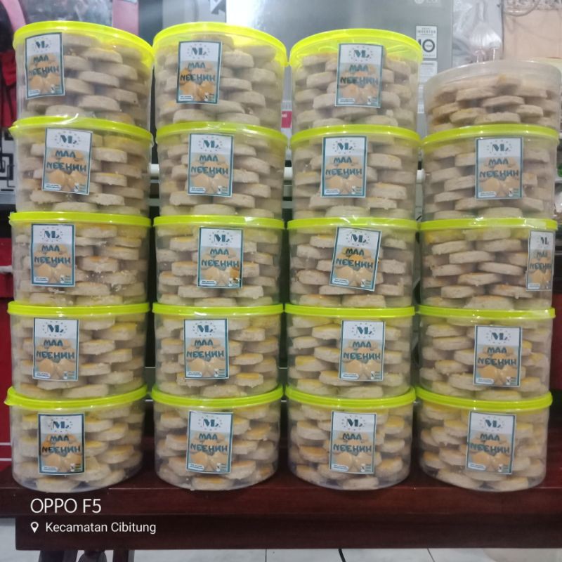 

kue kacang 800-900gr