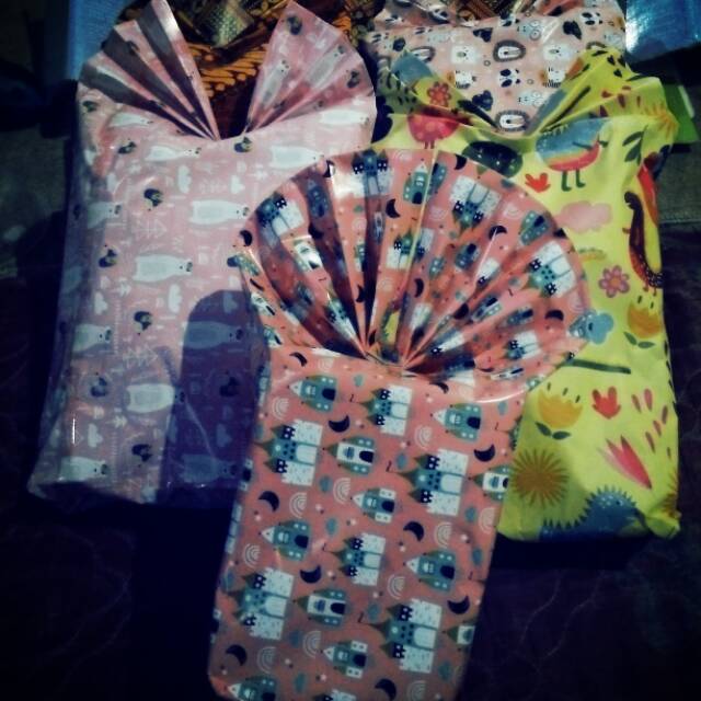 

Bungkus Kado
