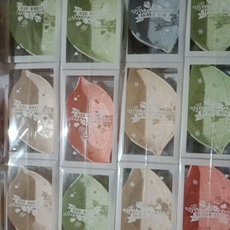 Souvenir mangkok daun IMPORT kemas mika