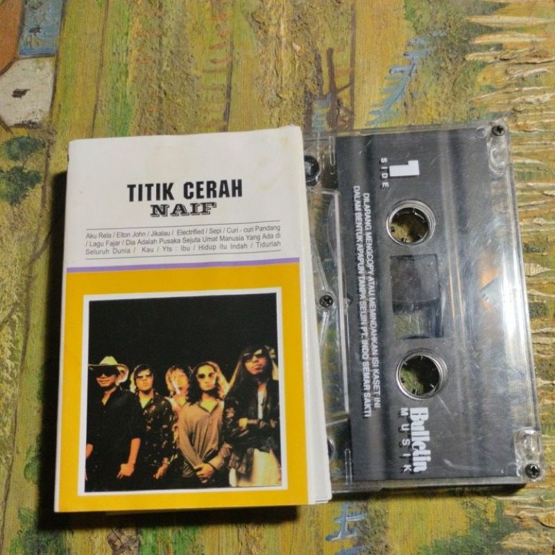 Kaset Pita titik cerah Naif