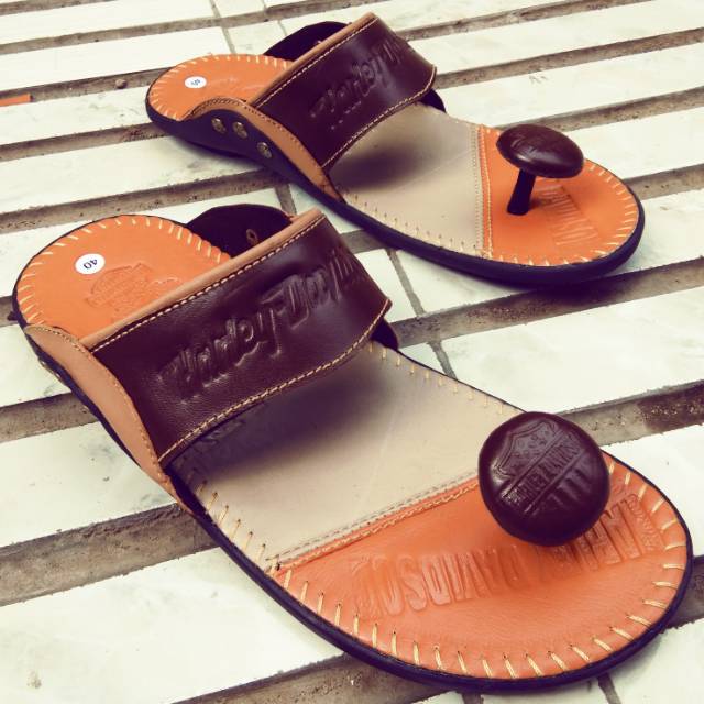 Sandal kulit pria original 100% (menerima C O D )