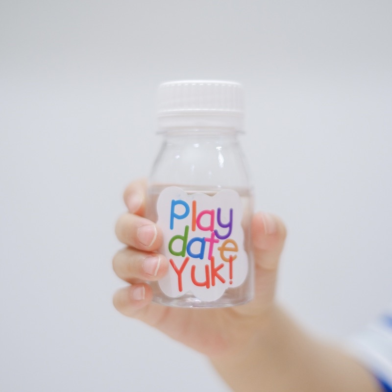 

PLAYDATEYUK - Lem Cair