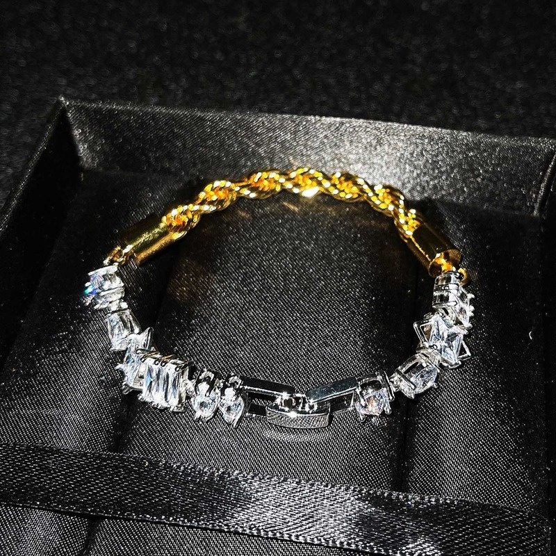 Fashion Creative Two-Color Electroplating Necklace High Carbon Diamond Heavy Industry Bracelet