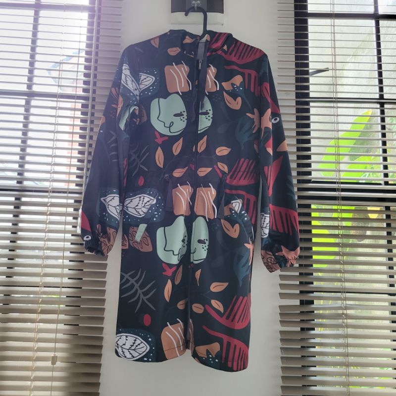 Preloved Jaket Tunik Wanita printing bahan lotto