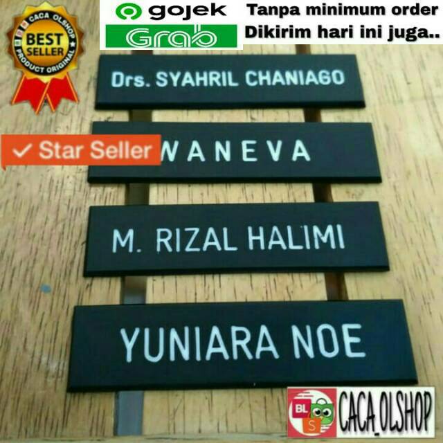 Nametag Hitam Dop Papan Nama Dada PDH PNS Akrilik Gravo Acrylic Grafir Dove Dov Peniti Paku Magnet