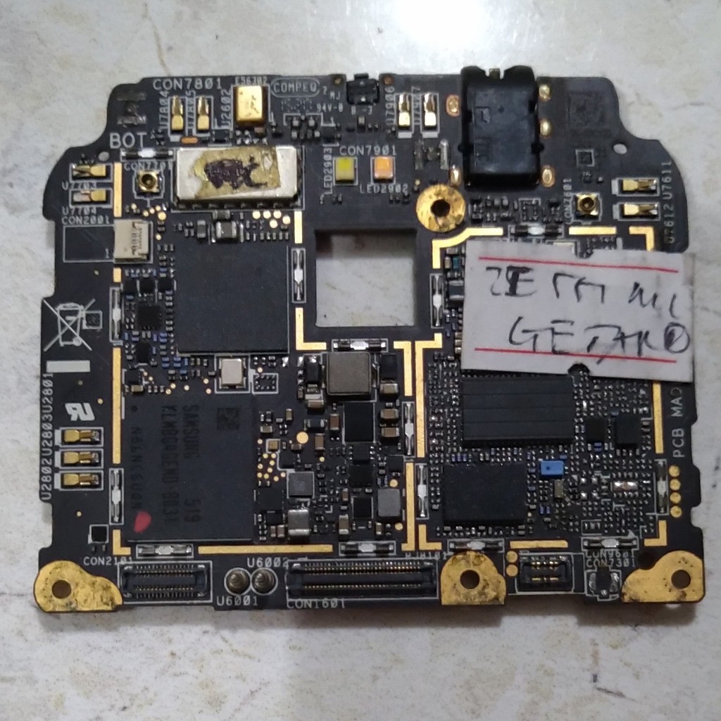 Mesin asus zenfone 2 z00ad ze551ml pasang baterai cuma getar