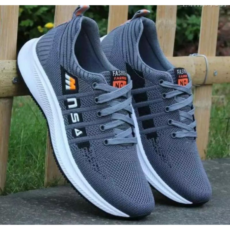sepatu sport pria terkini sepatu sneaker kekinian terbaru