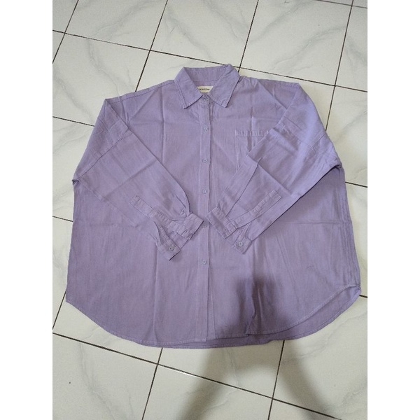 Preloved Myrubylicious DAGESTAN COLOUR OVERSIZED DENIM SHIRT