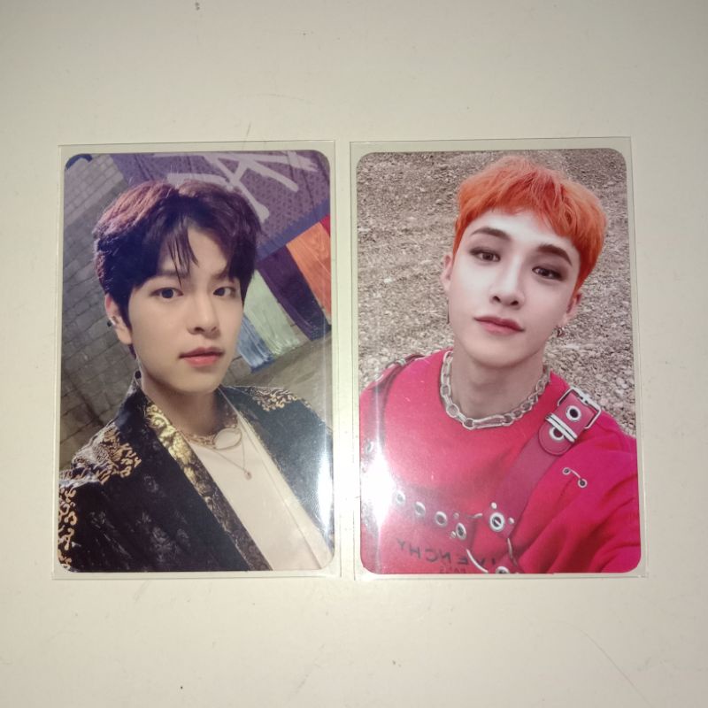 Noeasy Seungmin hanbok + Chan merah
