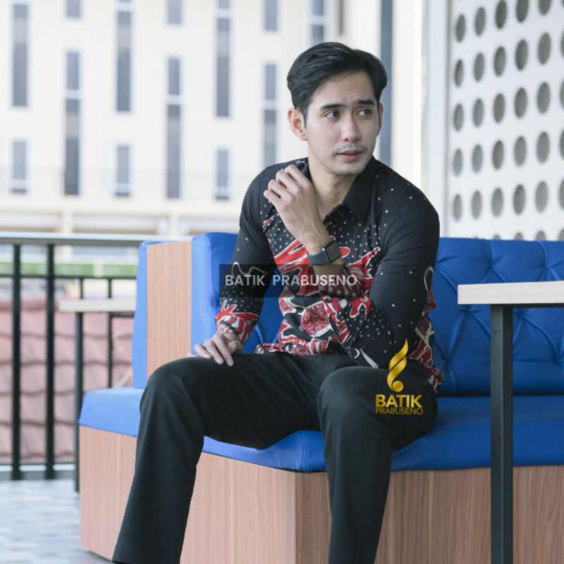 Batik Prabuseno Motif Anggita Hitam Kemeja Pria Lengan Panjang Slimfit Untuk Kerja Kantor Formal Bahan Katun Printing Lapis Furing Adem Halus Nyaman Bisa COD Tersedia Size XXL Jumbo